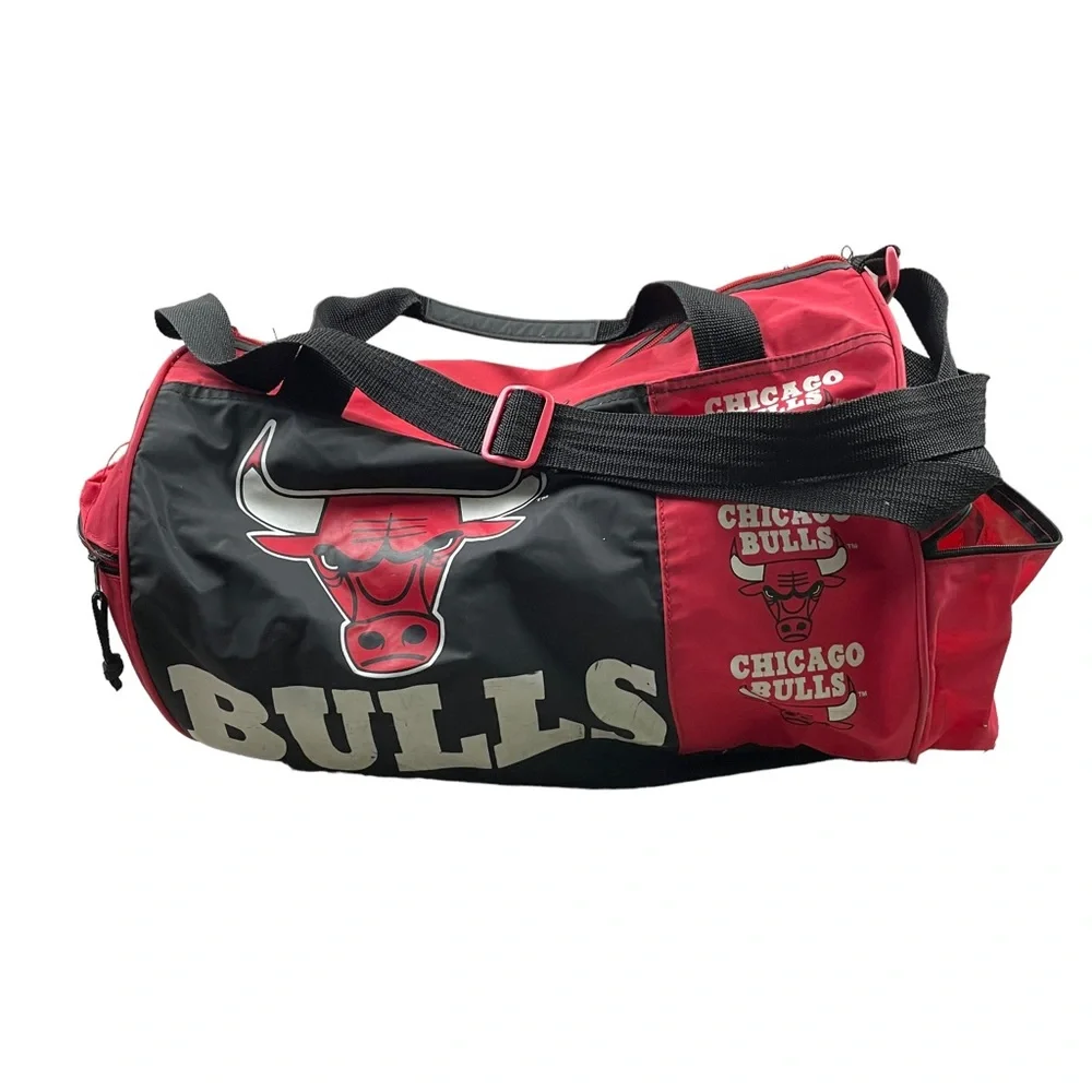 Vintage 90's Chicago Bulls Duffle Bag NBA Red Black 20” x 10”